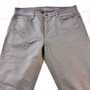 Men’s Banana Republic Gray Traveler jeans.